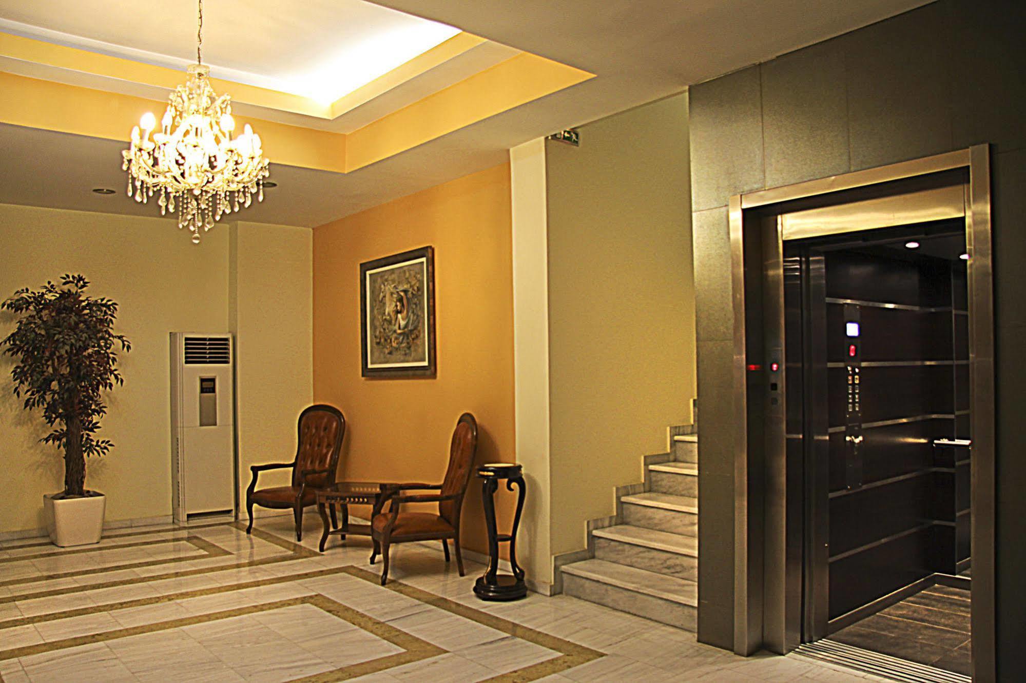 Hotel Giorgio Aten Exteriör bild